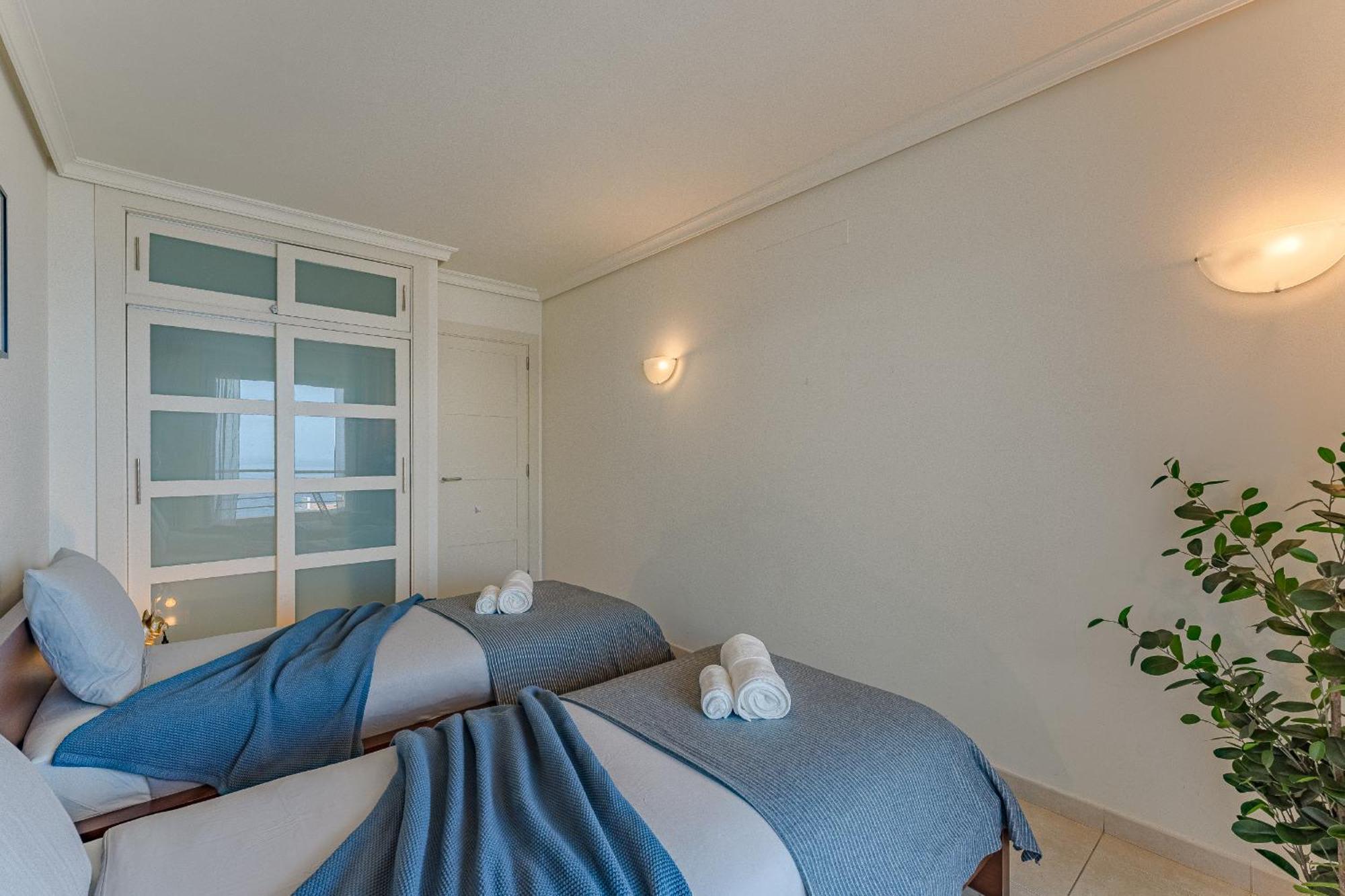 Hermitage Homes Blg Пуерто-де-Сантьяго Екстер'єр фото