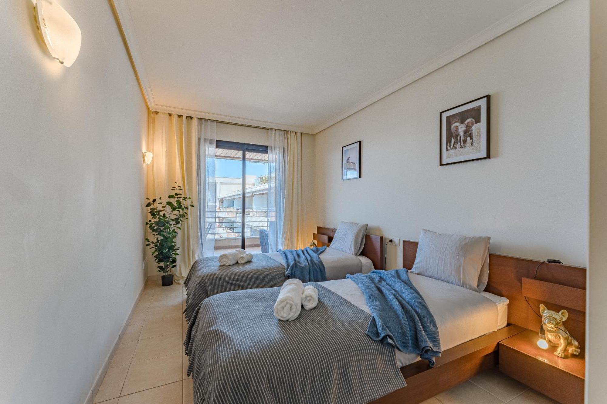 Hermitage Homes Blg Пуерто-де-Сантьяго Екстер'єр фото